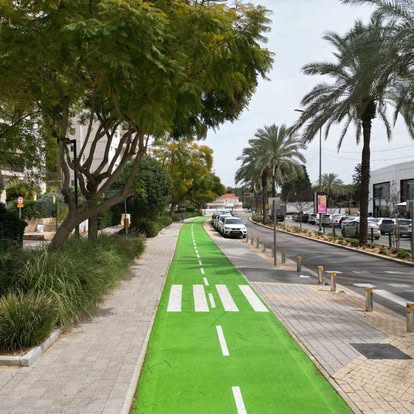שביל אופניים בצביעה ירוקה